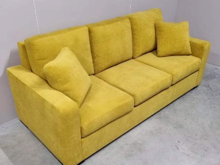 Des canapés contemporains de fabrication française