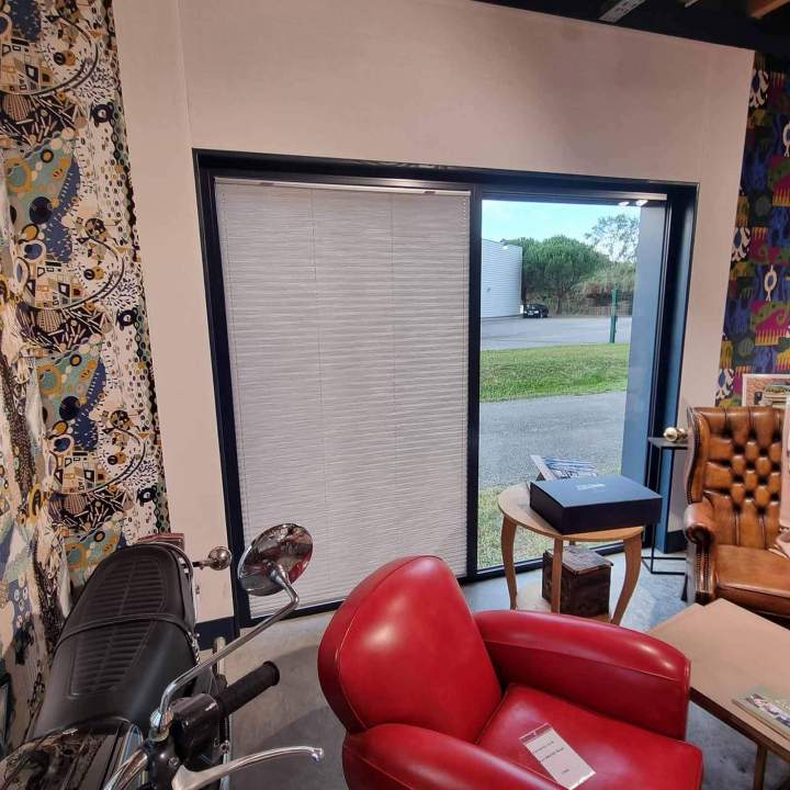 Réalisation de stores personnalisés Fontenay-le-Comte